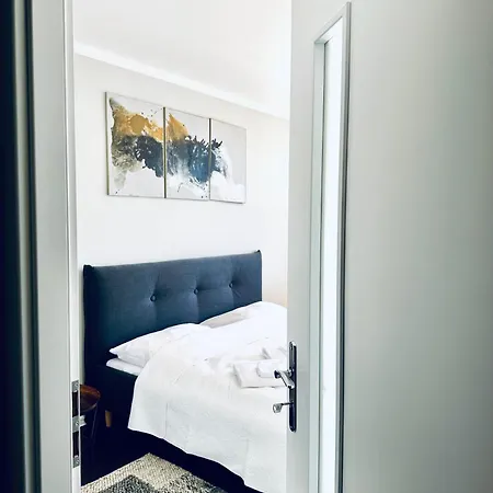 Apartment Palarikova